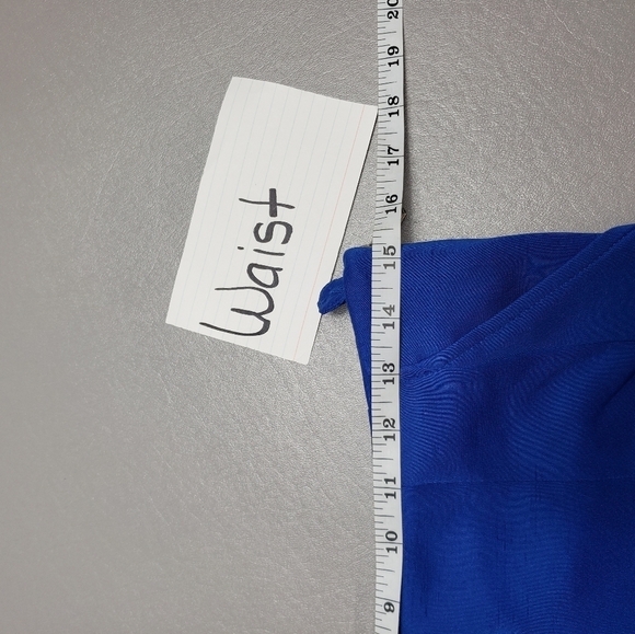 W118 by Walter Baker dark blue shorts size 4 - Picture 10 of 14